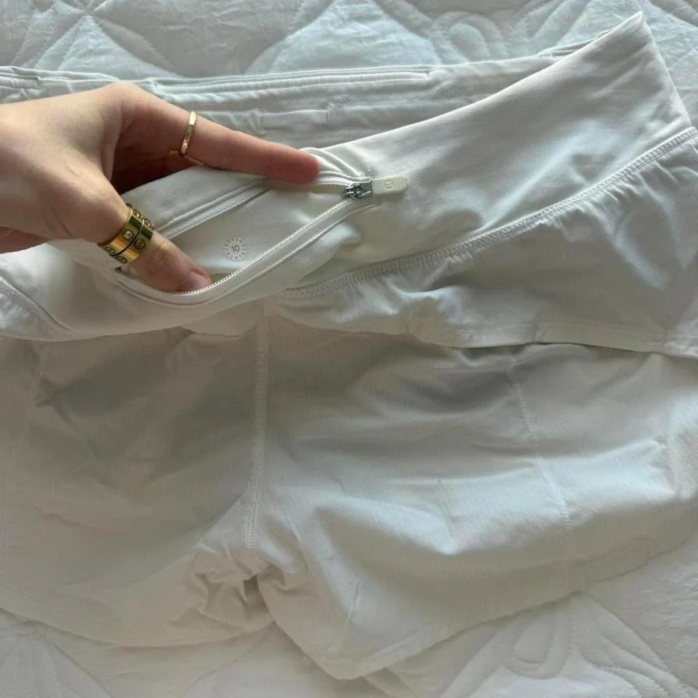 white lululemon‎ speed up shorts